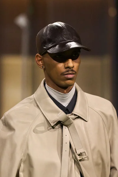 Look 54
